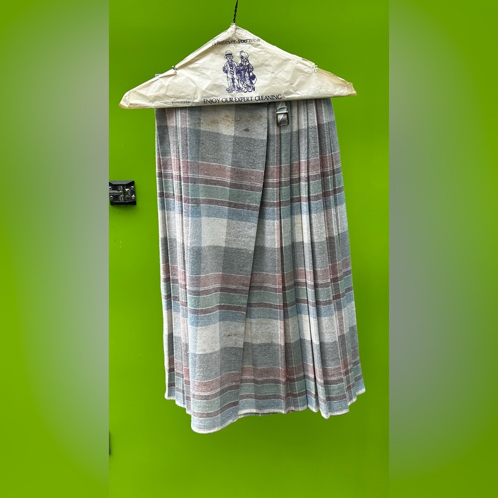 Clyde Grey Plaid Skirt (80s)